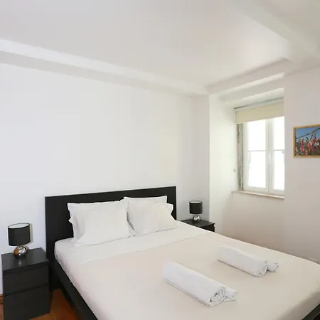 Apartment Quiet